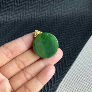 Mặt Dây Chuyền Đá Ngọc Bích