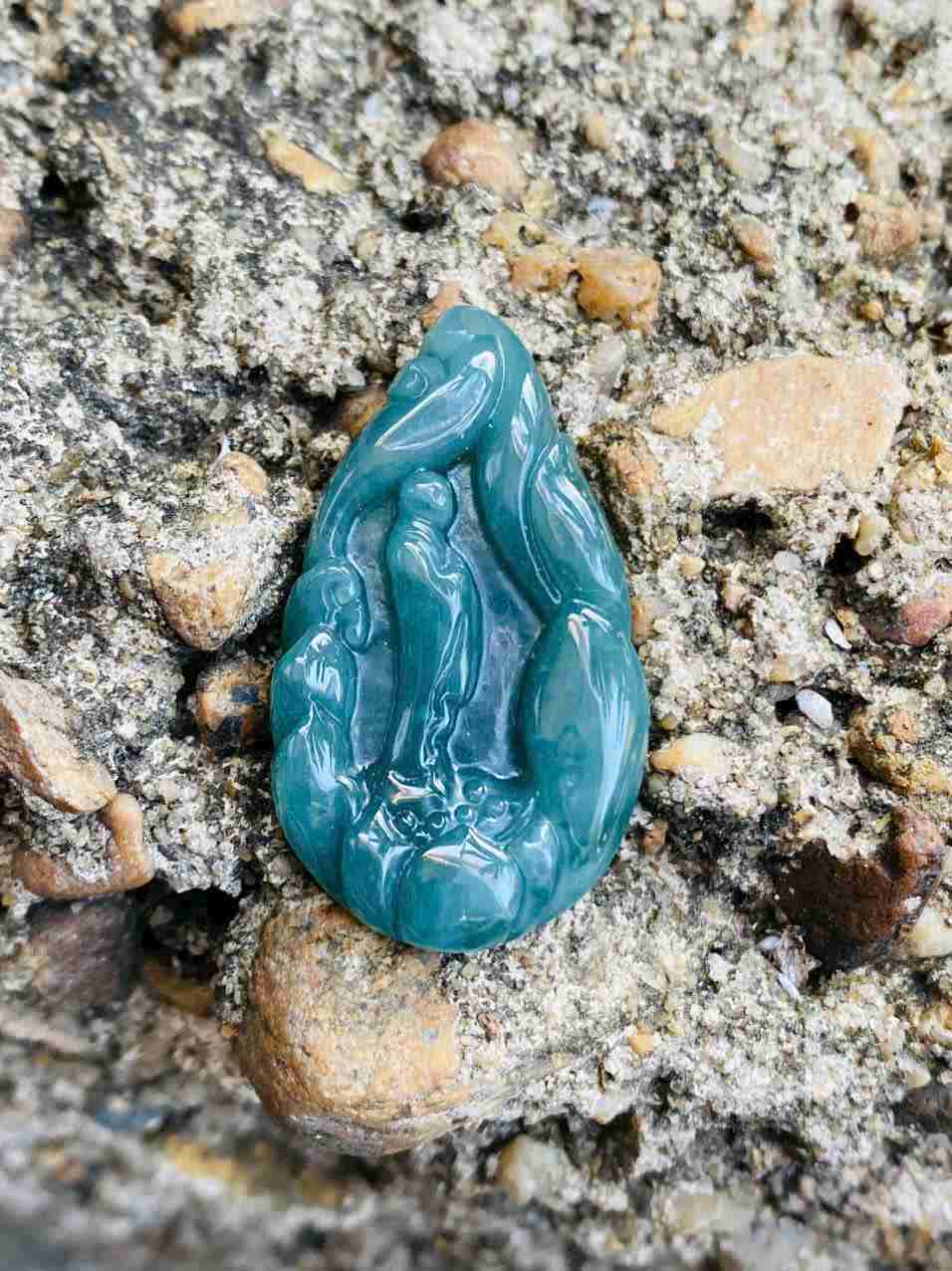 Mặt Dây Chuyền Vô Diện Đá Ngọc Lam