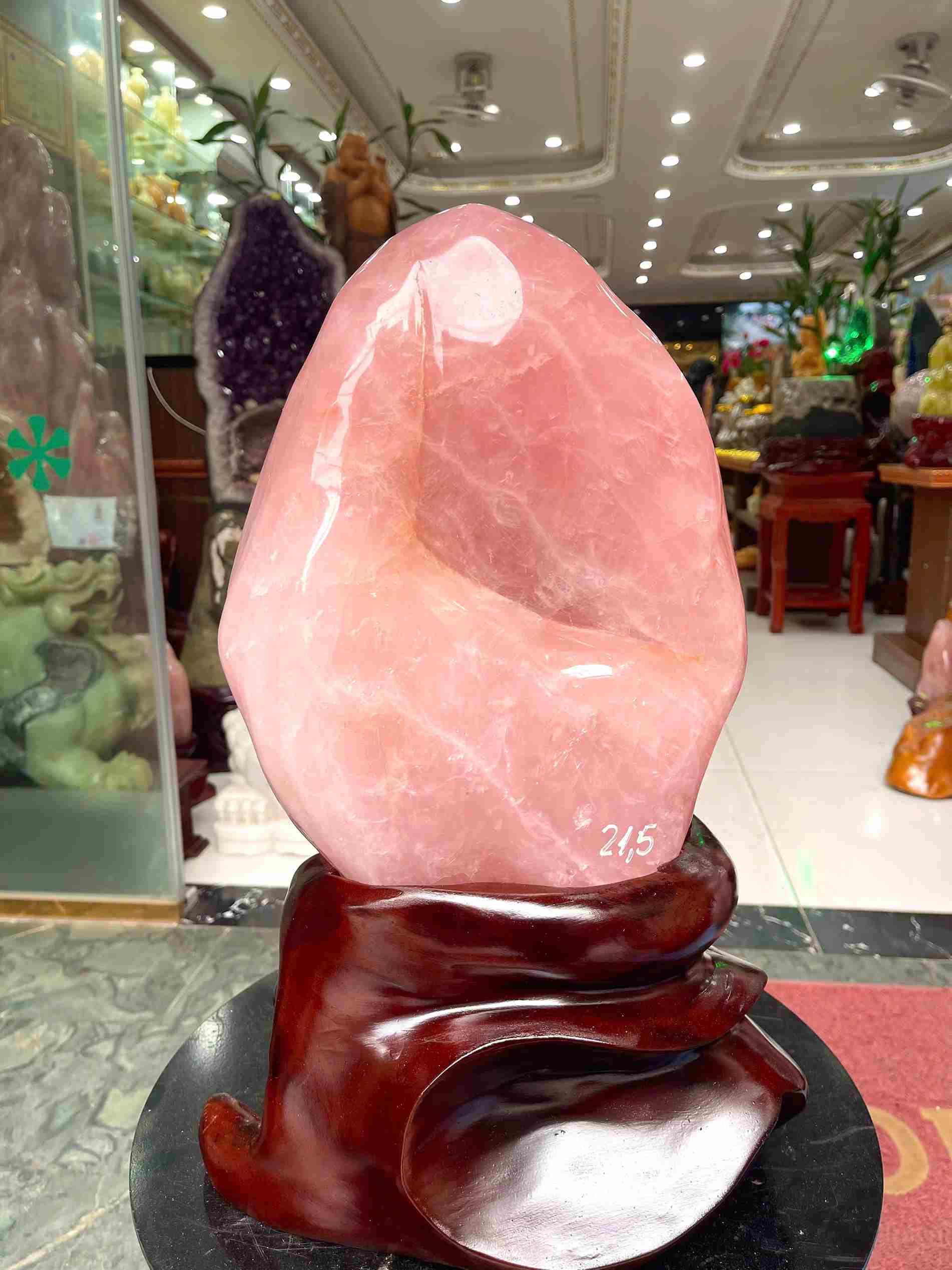 Trụ Đá Thạch Anh Hồng