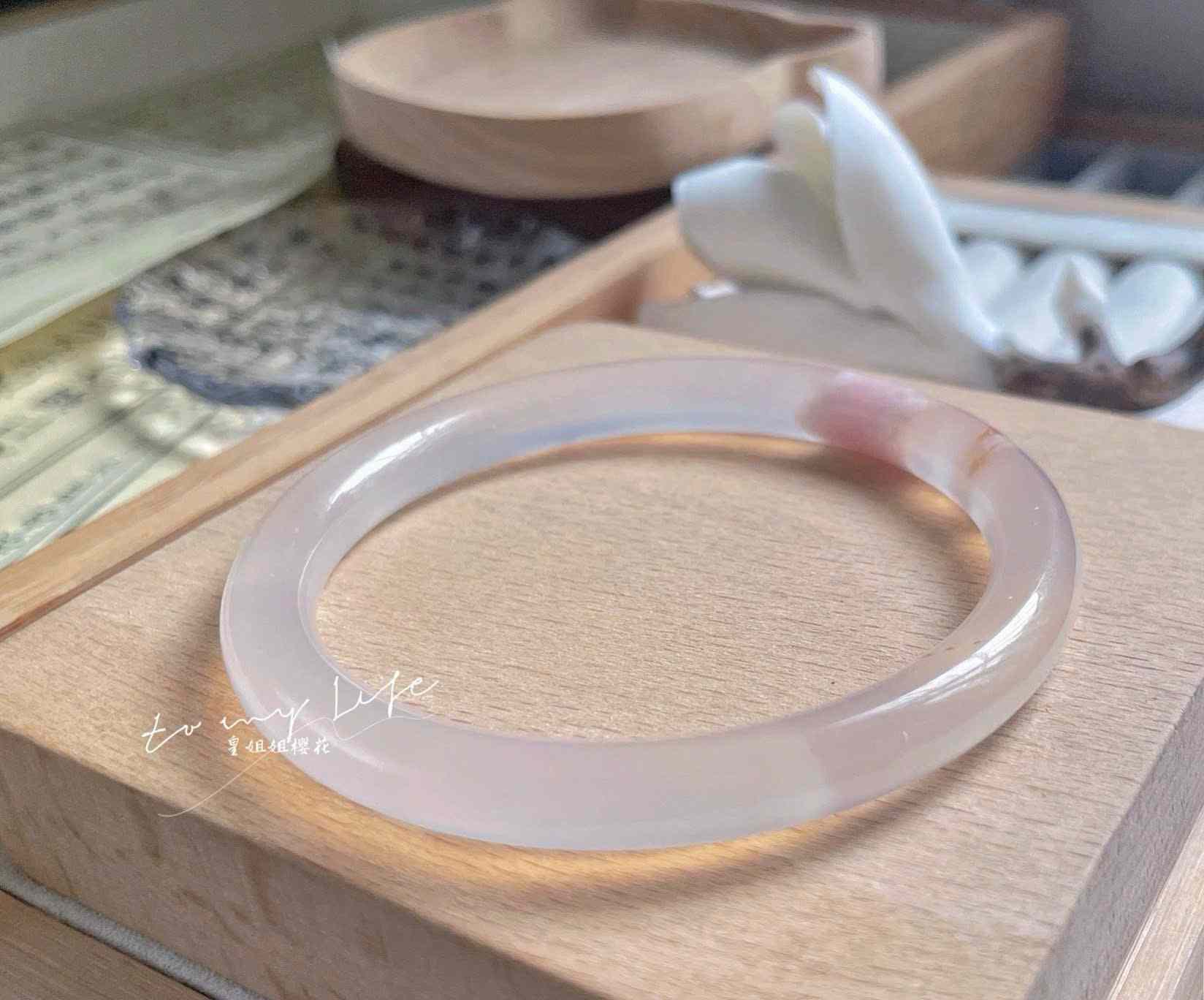 Vòng Tay Mã Não Vân Long