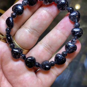 Vòng Tay Trái Tim Đá Thạch Anh Tóc Đen