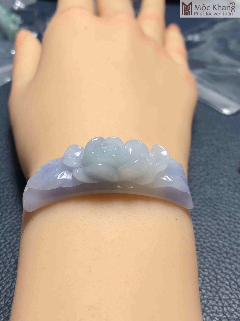 Khánh Tay Ngọc Cẩm Thạch A Myanmar