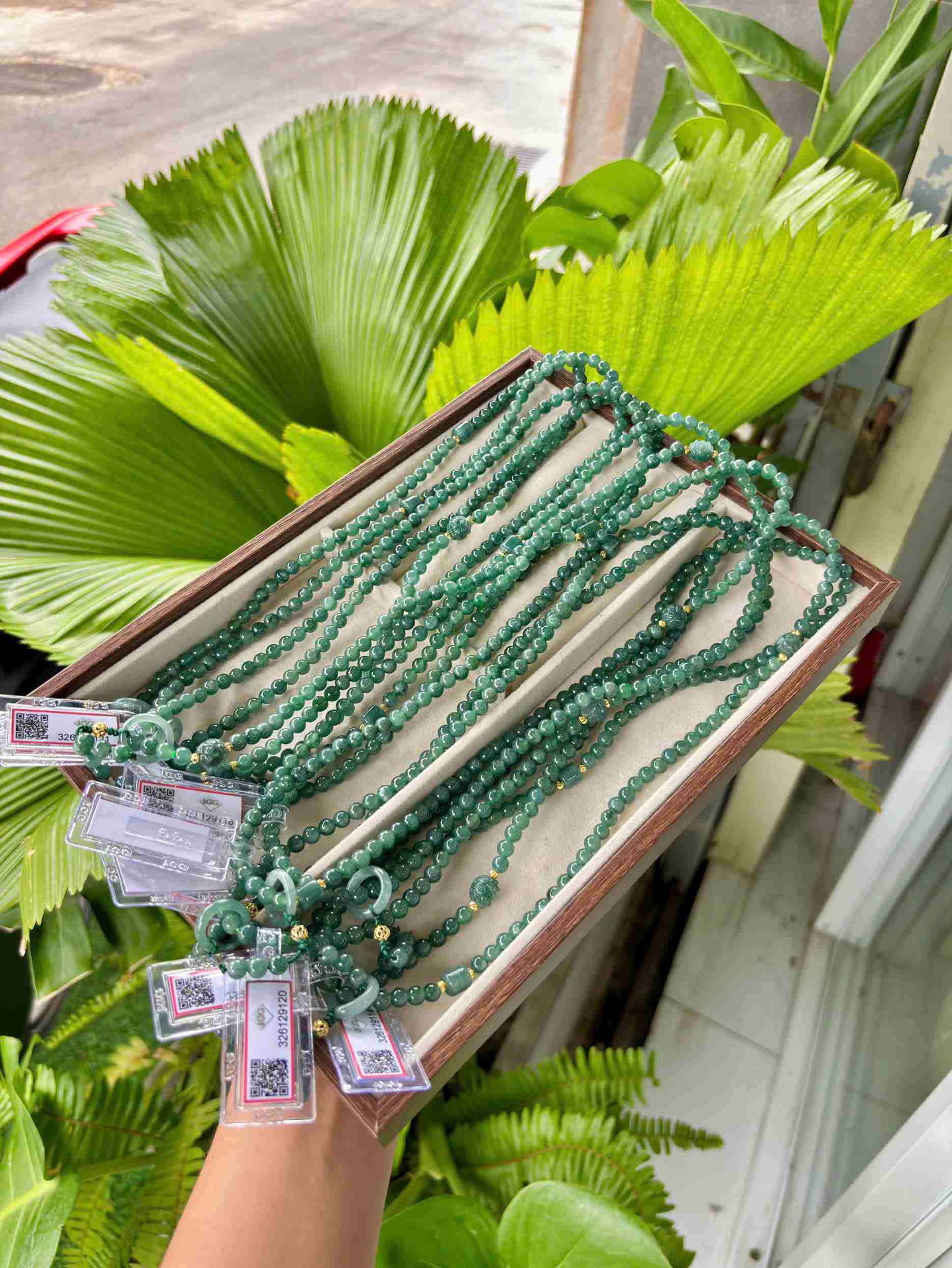 Chuỗi Ngọc Cẩm Thạch Mix Charm Hạt 5.5 (mm) (5)_6 Chuỗi Ngọc Cẩm Thạch Mix Charm Hạt 5.5 (mm)