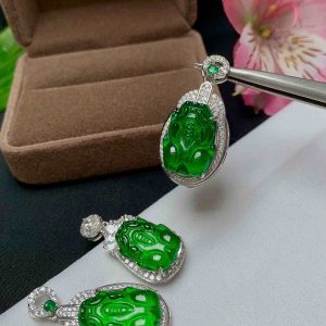 Mặt Dây Tỳ Hưu Ngọc Cẩm Thạch Cao 2.65 (cm)