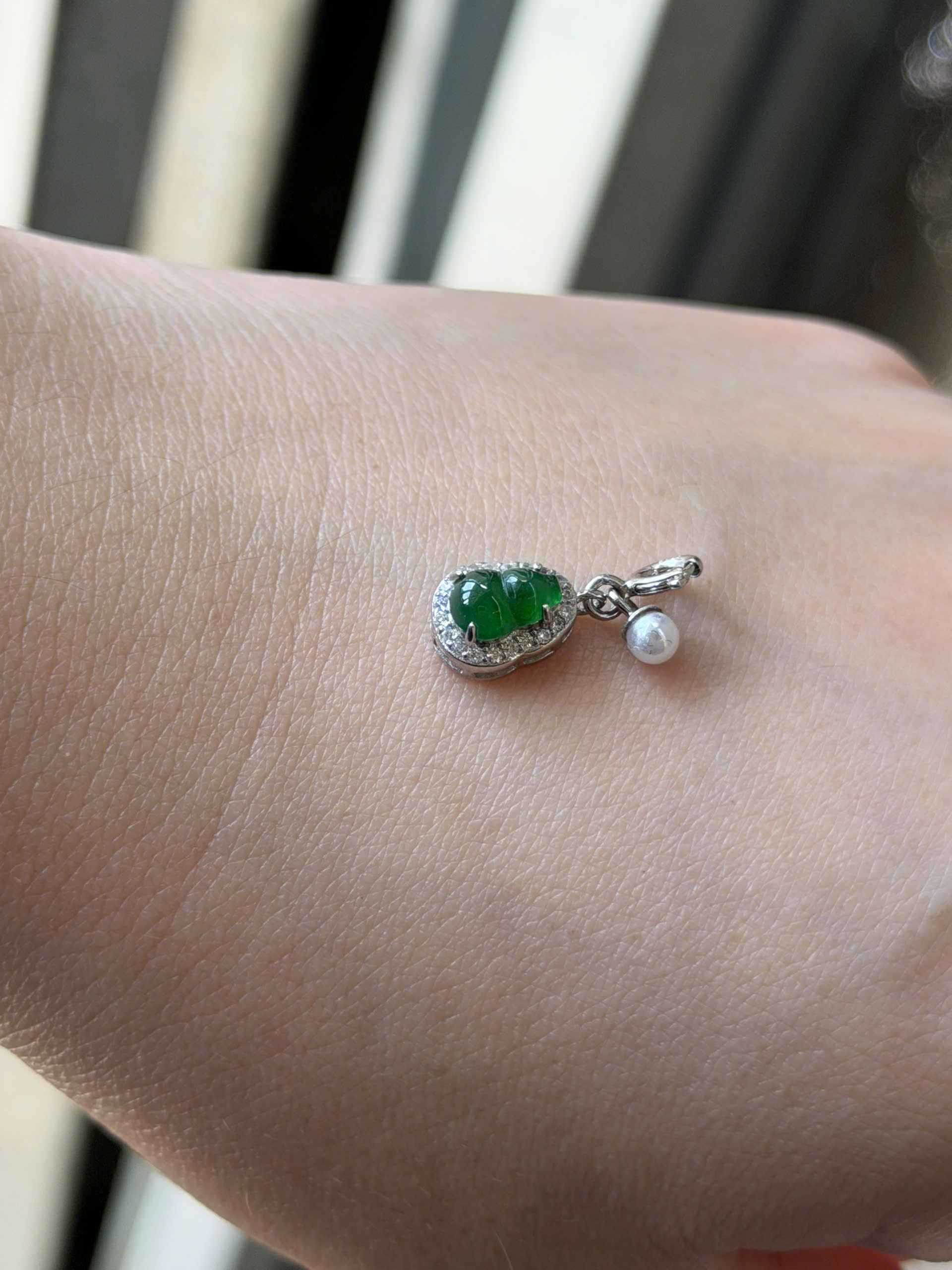 Charm Hồ Lô Băng Lục Ngọc Cẩm Thạch Bạc s925