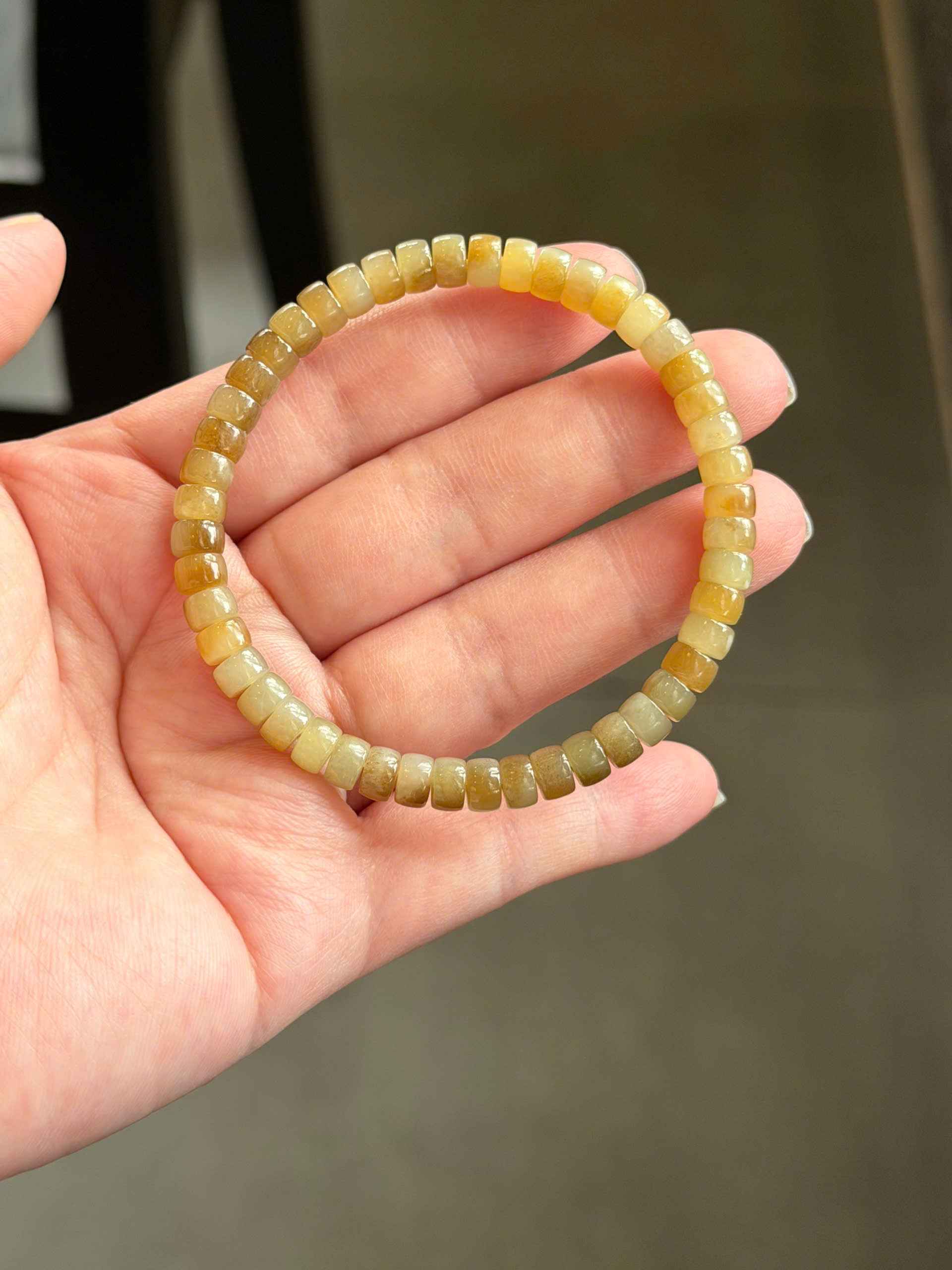 Chuỗi Ngọc Hòa Điền Gà Điểm Mật Hạt 6 (mm)